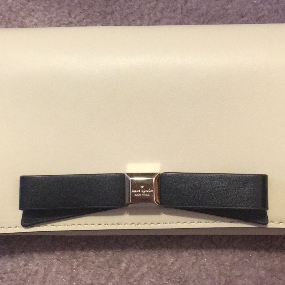 NEW Kate Spade wristlet - Picture 5 of 5
